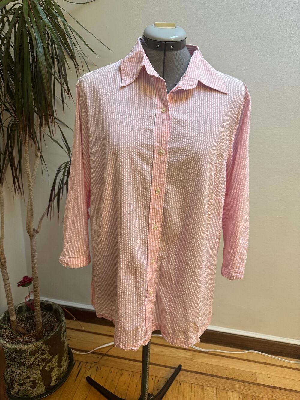 Lands' End Pink Seersucker Button Down Shirt 16W 100% Cotton